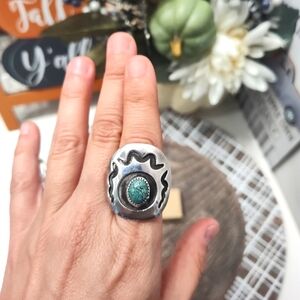 💞 Vintage Turquoise and 925 Silver Native American Conversation Ring, Unisex, 8